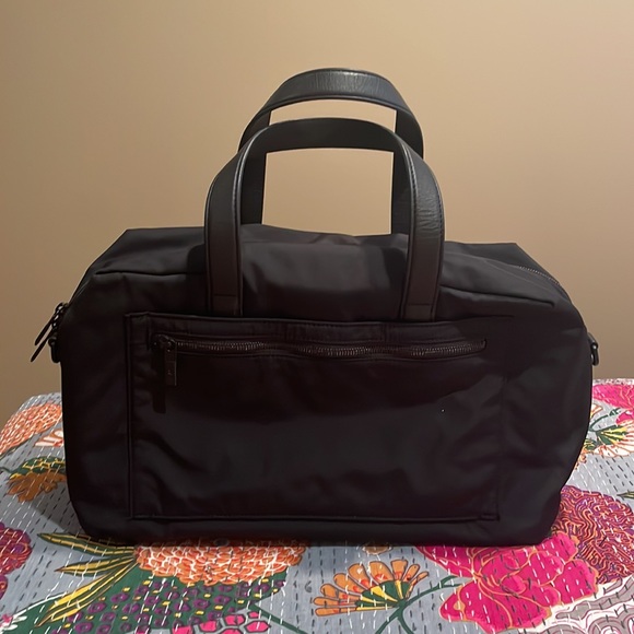 Away Handbags - AWAY The Everywhere Bag Black Duffel